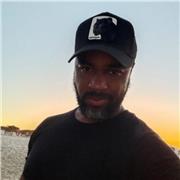 Passionate Native Portuguese Tutor: Tailoring Engaging Lessons for All Ages